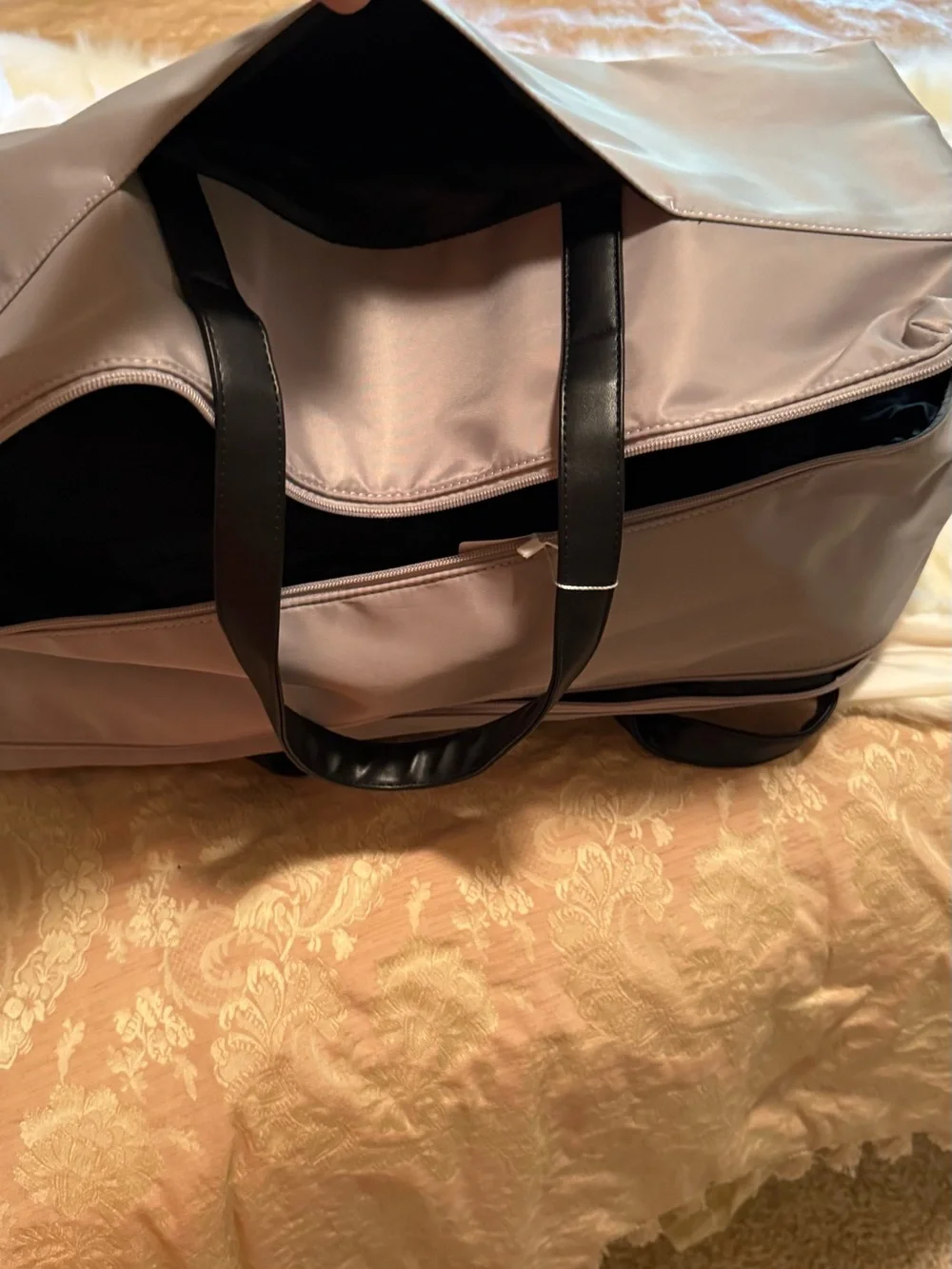 NEW Travel Duffel Bag Gray  Carry-On Weekender  Shoulder Strap